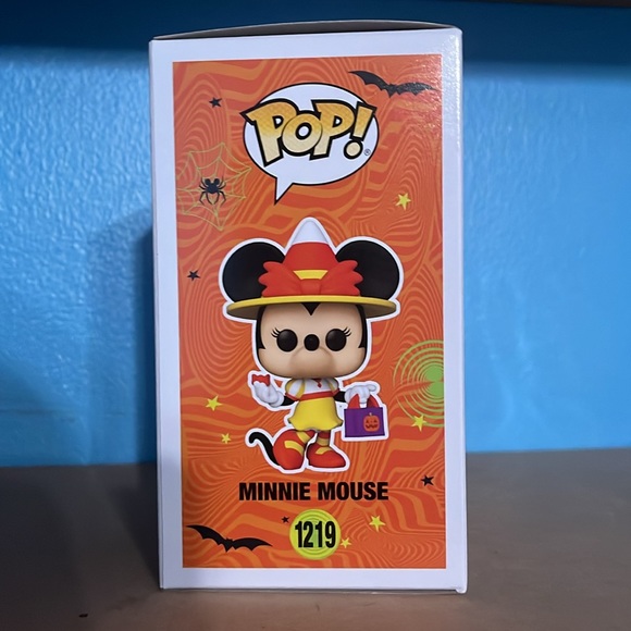 Minnie Mouse Halloween Funko Pop 1219 - Picture 4 of 4